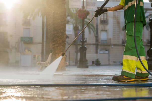 Best House Exterior Washing  in Clarendon, TX